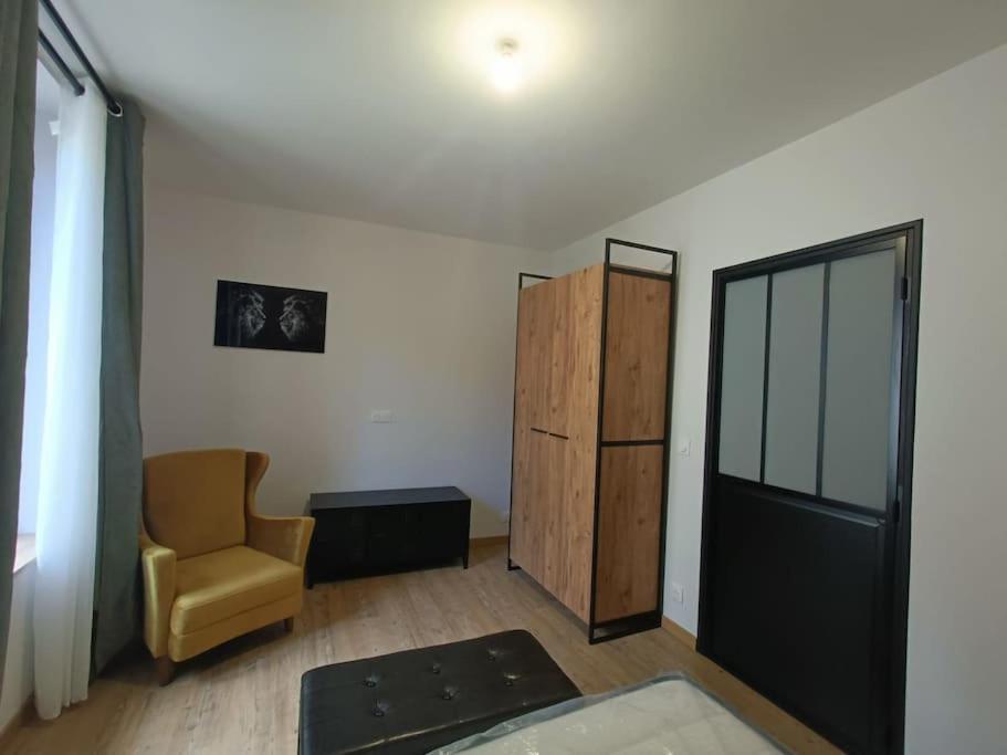 # Le Beffroi# Maison# Murol Extérieur photo